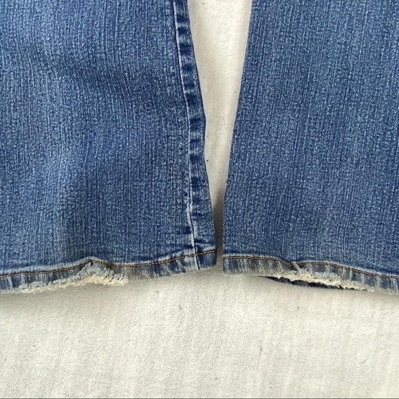 Denver Hayes Classic Fit Jeans Size 6-30 Light Blue Bootcut High Rise - Picture 8 of 8
